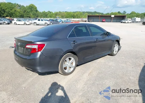2012 Toyota Camry Se/Le/Xle z USA, uszkodzony, nr VIN 4T1BF1FK2CU027165
